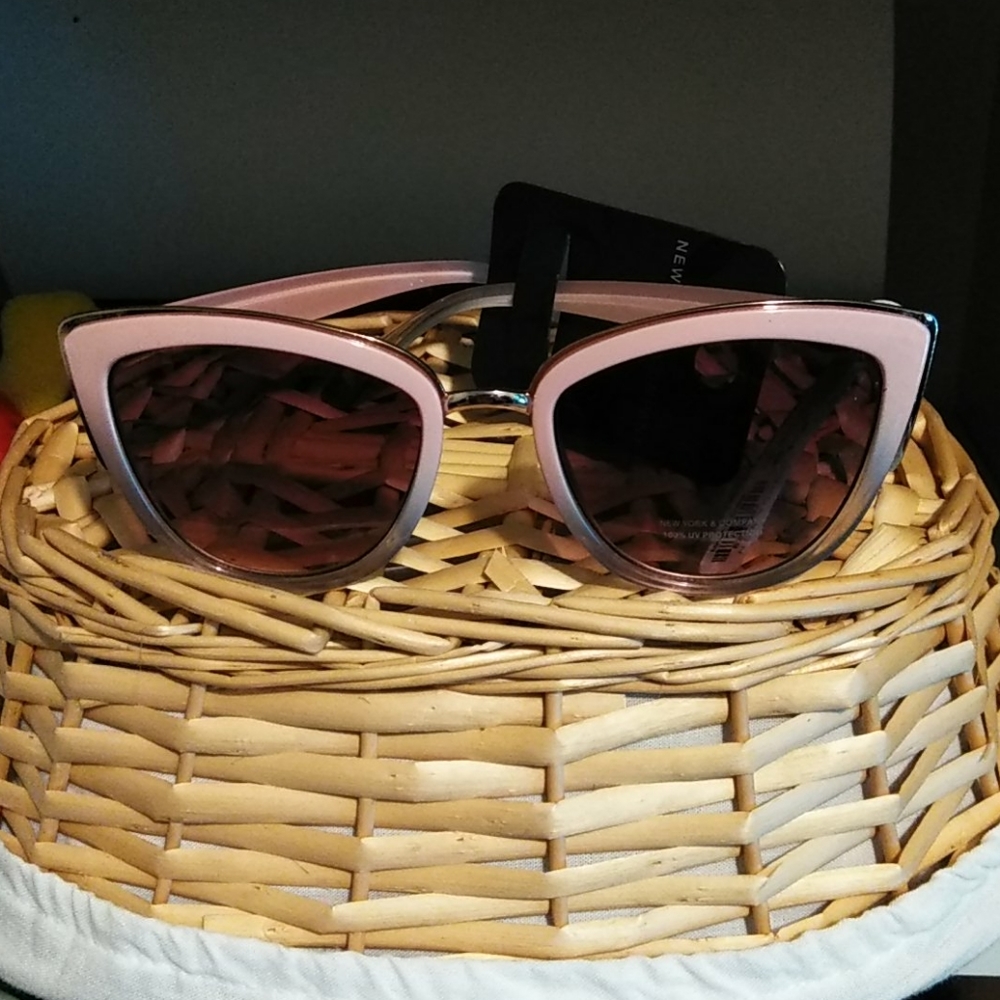 100% UV protection